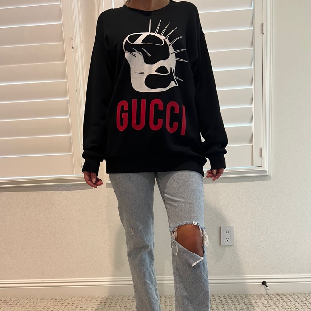 Gucci sweatshirt